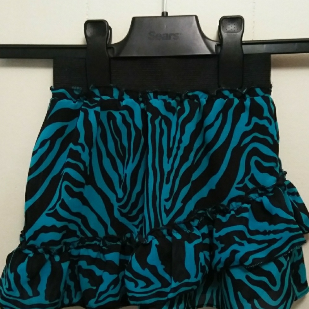Girls skirt